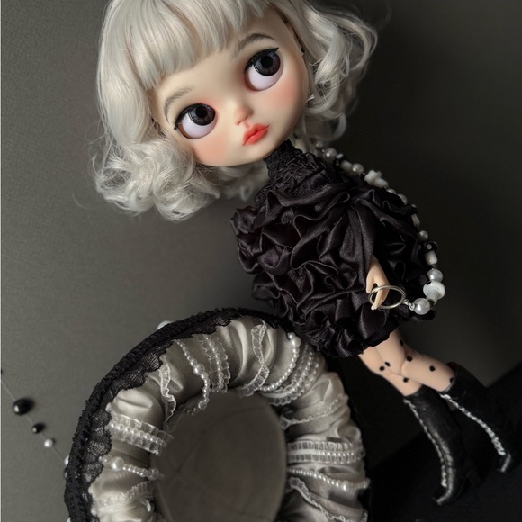 Elegant Black Doll with Pearl Accents - Picture 4 of 8